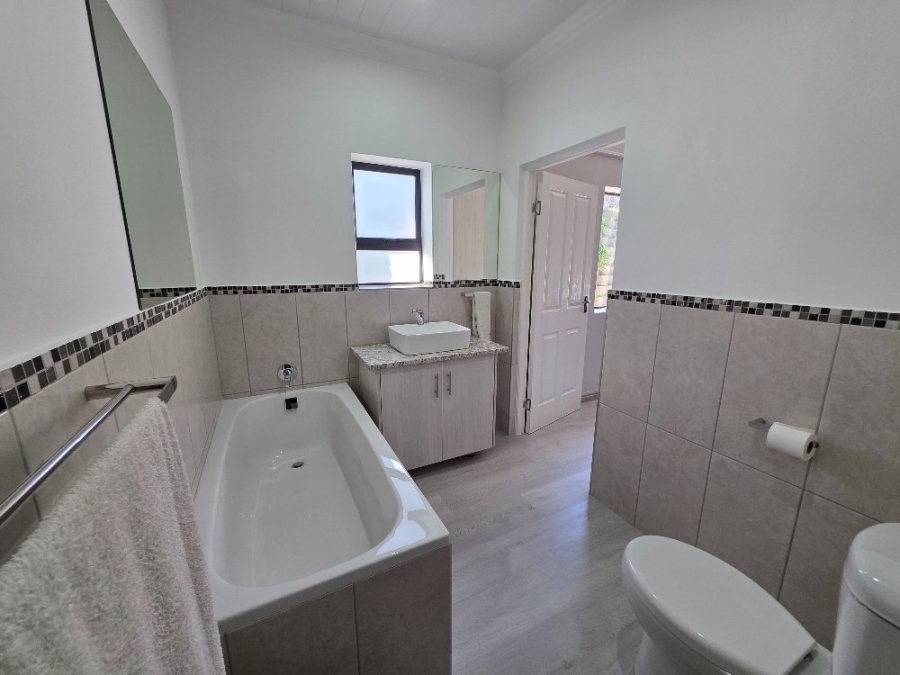 4 Bedroom Property for Sale in Dana Bay Western Cape